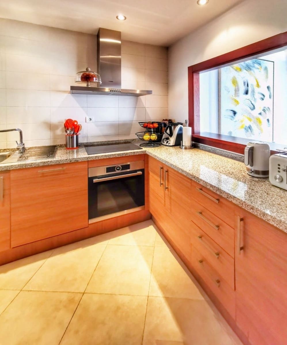 4 camera da letto Attico in vendita in Los Monteros con garage - 795.000 € (Rif: 9380413)