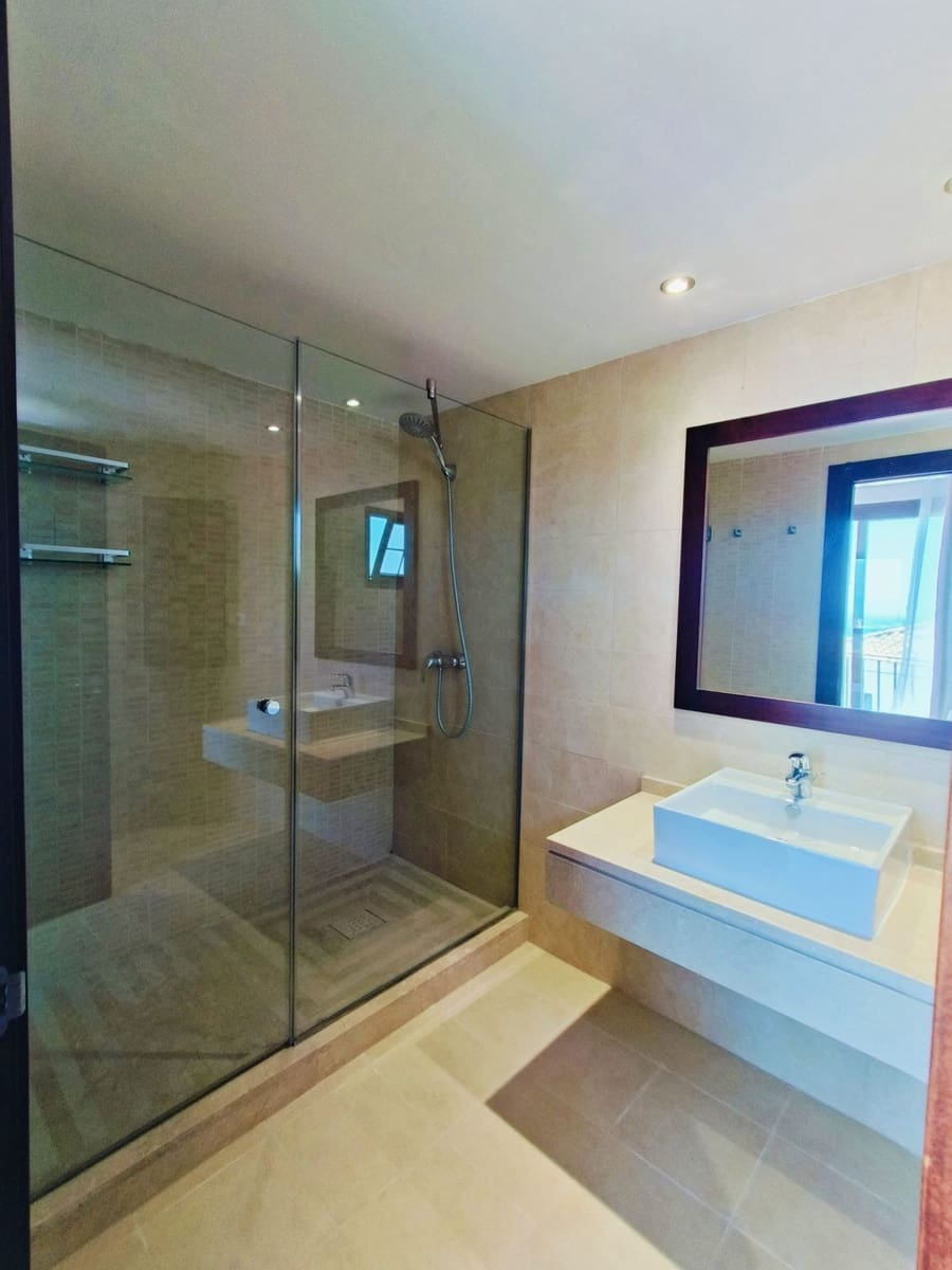 4 camera da letto Attico in vendita in Los Monteros con garage - 795.000 € (Rif: 9380413)