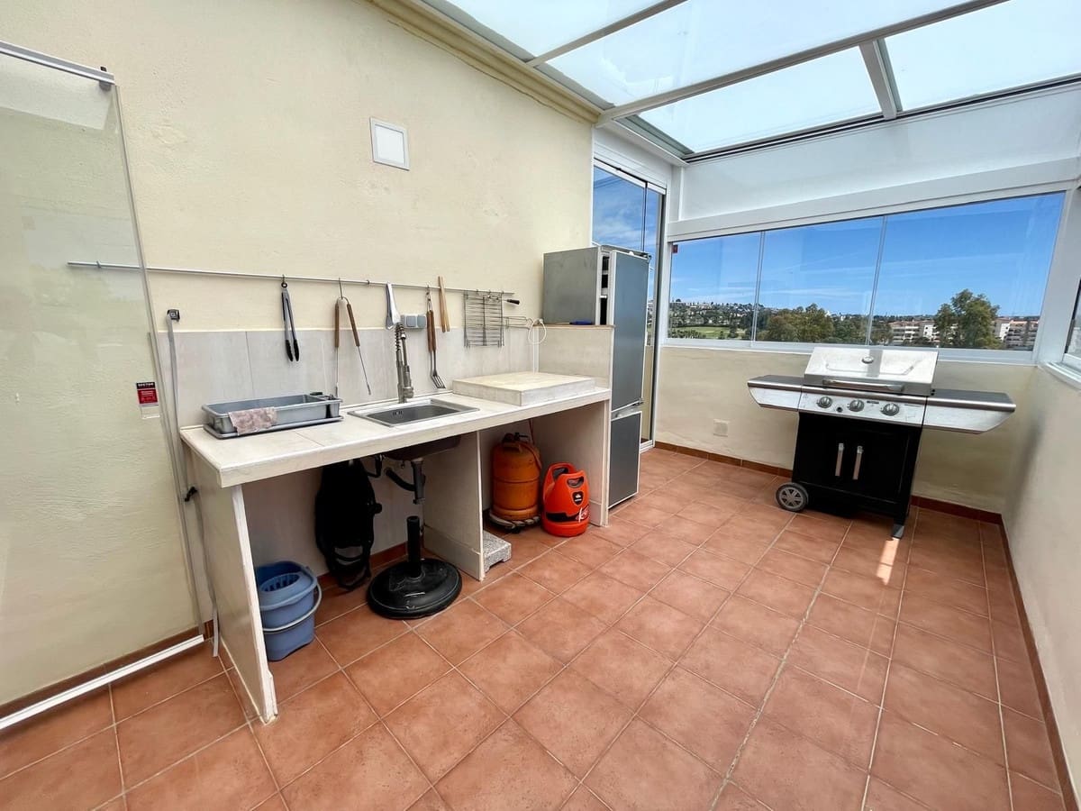 3 quarto Penthouse para venda em Mijas - 469 000 € (Ref: 9380417)