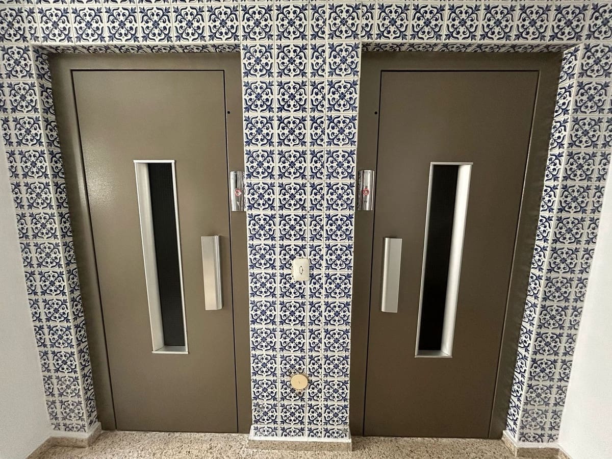 3 sypialnia Apartament na sprzedaż w Marbella - 339 000 € (Ref: 9380422)