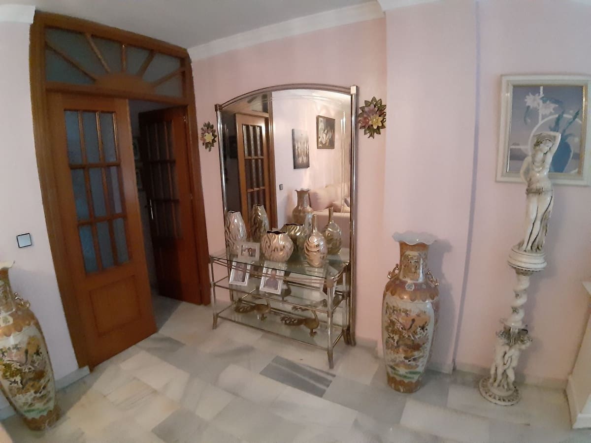 4 Zimmer Villa zu verkaufen in Mijas - 895.000 € (Ref: 9380424)