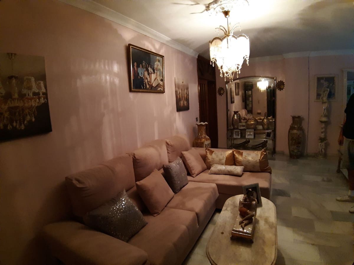 4 Zimmer Villa zu verkaufen in Mijas - 895.000 € (Ref: 9380424)