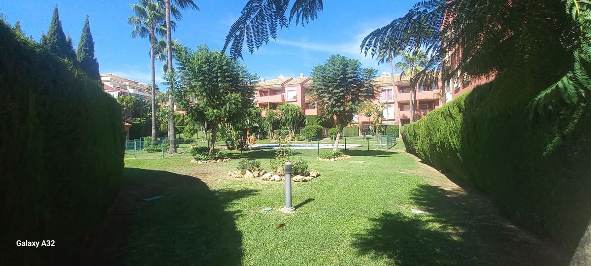 3 bedroom Apartment for sale in Riviera del Sol - € 340,000 (Ref: 9380443)