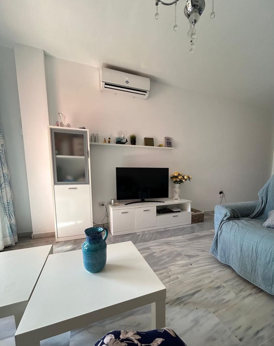 3 bedroom Apartment for sale in Riviera del Sol - € 340,000 (Ref: 9380443)