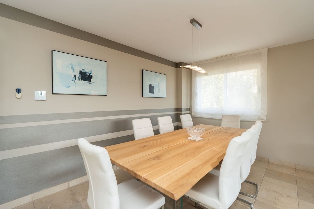 4 sypialnia Willa na sprzedaż w Riviera del Sol - 995 000 € (Ref: 9380444)