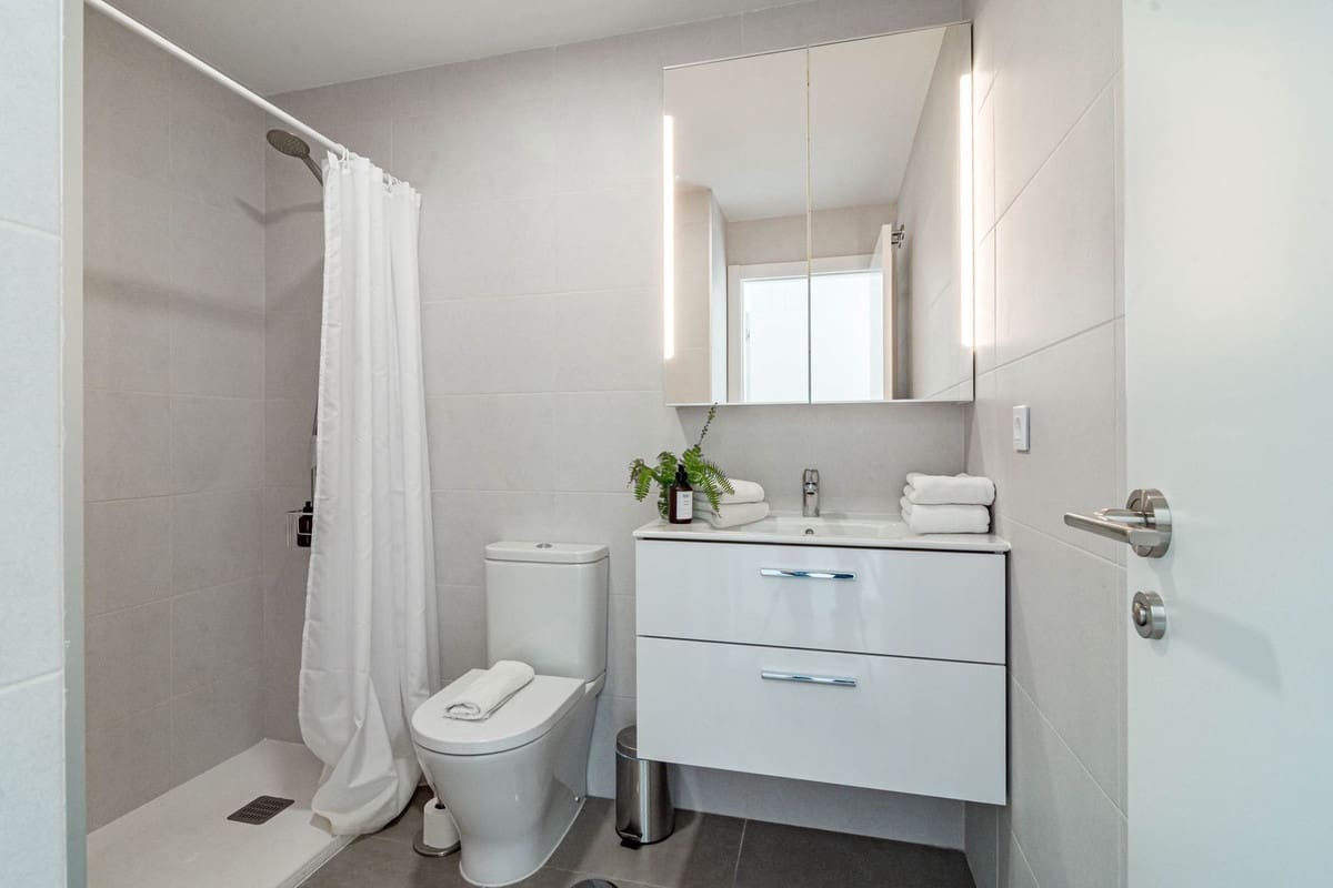 2 slaapkamer Penthouse te koop in Estepona - € 525.000 (Ref: 9380448)