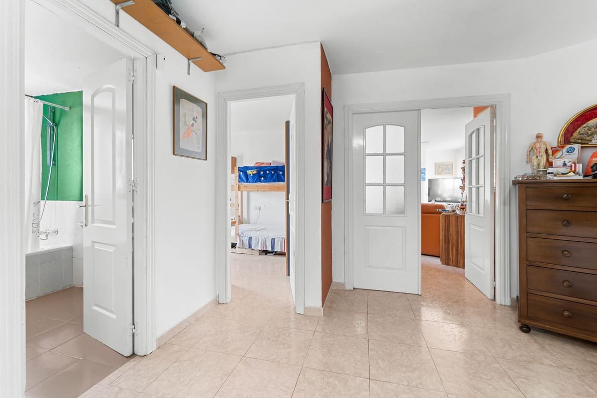 5 soverom Penthouse til salgs i Malaga by - € 760 000 (Ref: 9380453)