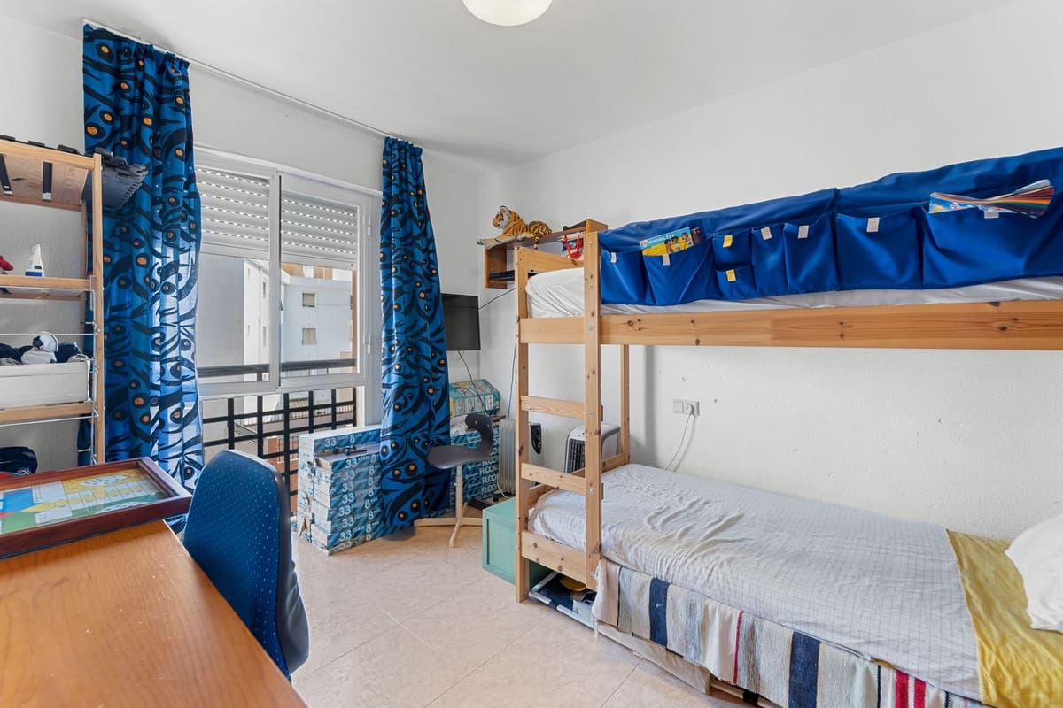 5 soverom Penthouse til salgs i Malaga by - € 760 000 (Ref: 9380453)