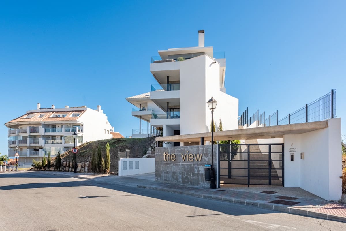 2 soveværelse Lejlighed til salg i Fuengirola - € 619.000 (Ref: 9380454)