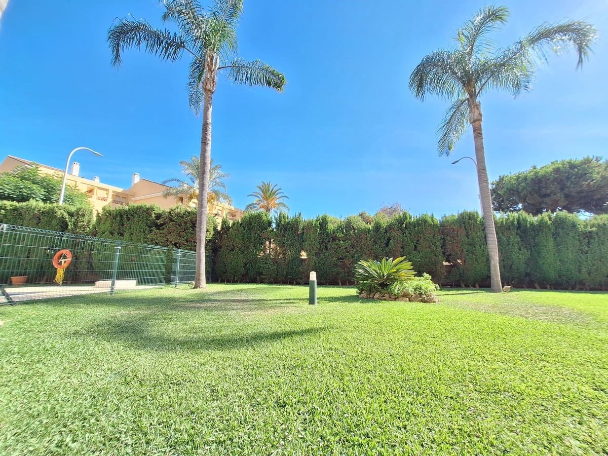 2 chambre Penthouse à vendre à Elviria - 650 000 € (Ref: 9380460)