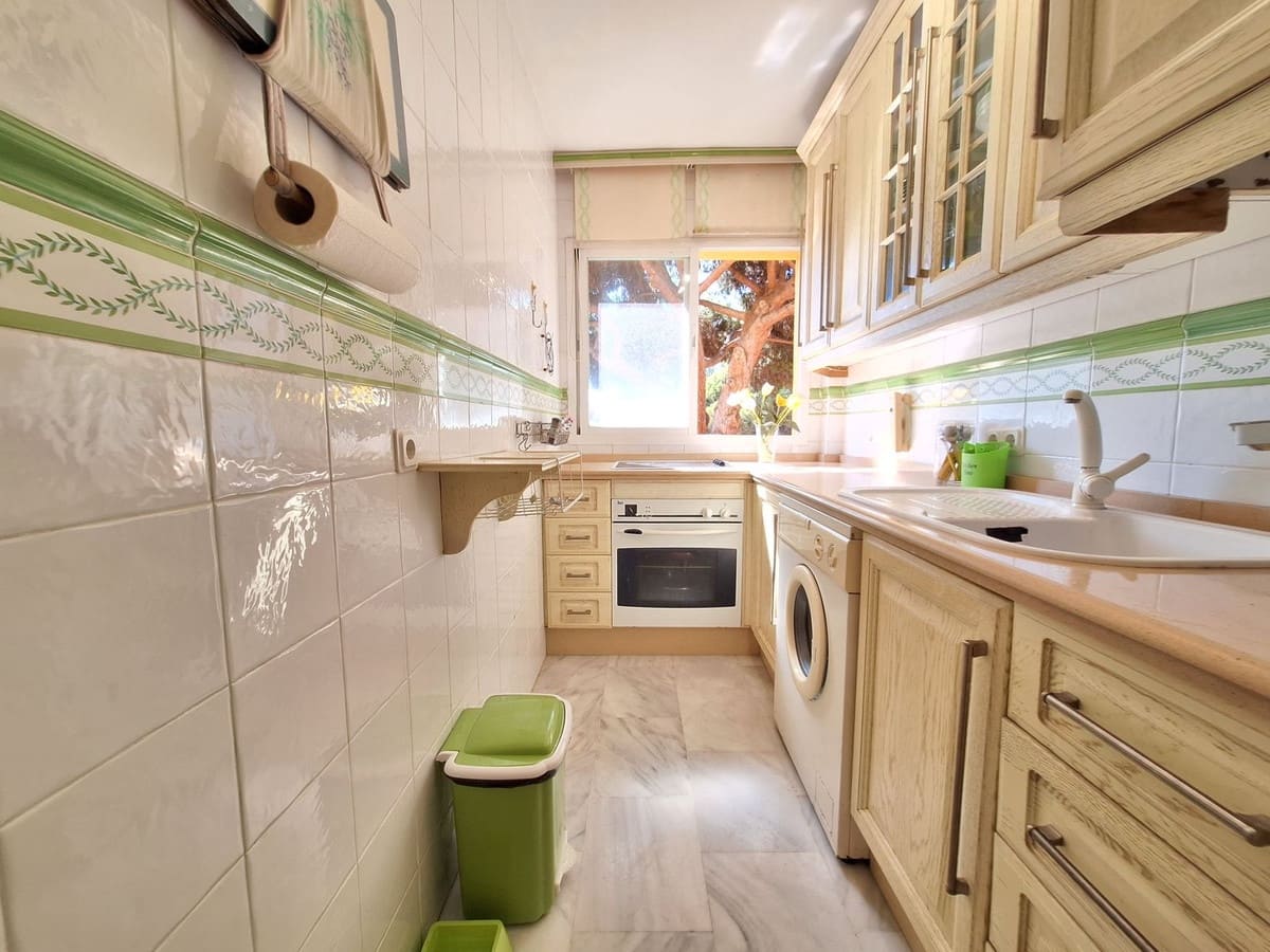 2 chambre Penthouse à vendre à Elviria - 650 000 € (Ref: 9380460)