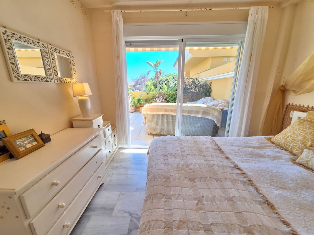 2 chambre Penthouse à vendre à Elviria - 650 000 € (Ref: 9380460)