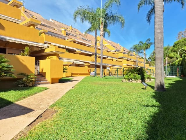 2 chambre Penthouse à vendre à Elviria, Marbella - 650 000 € (Ref: 9380460)