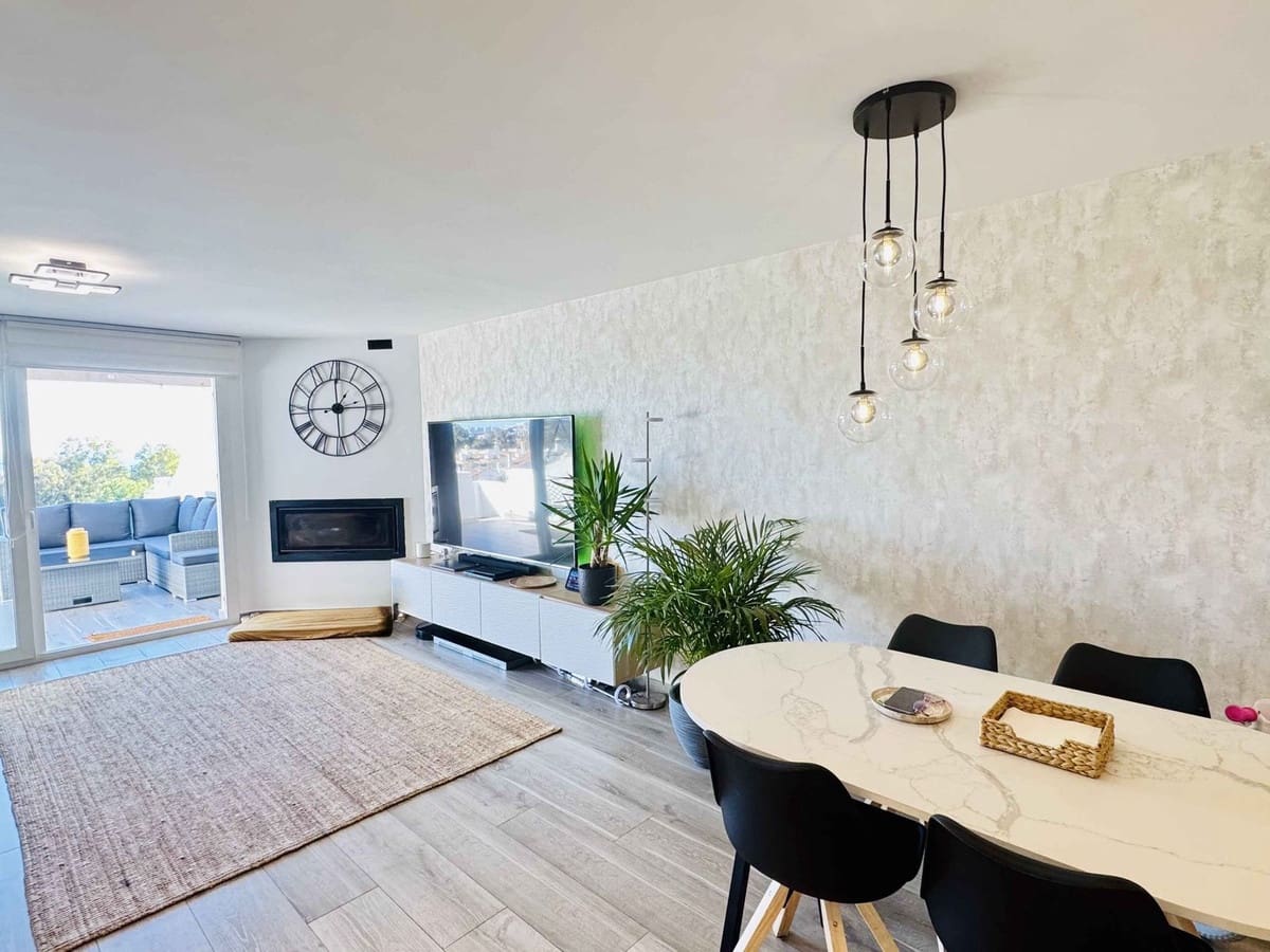 4 bedroom Finca/Country House for sale in Calahonda - € 595,000 (Ref: 9380465)