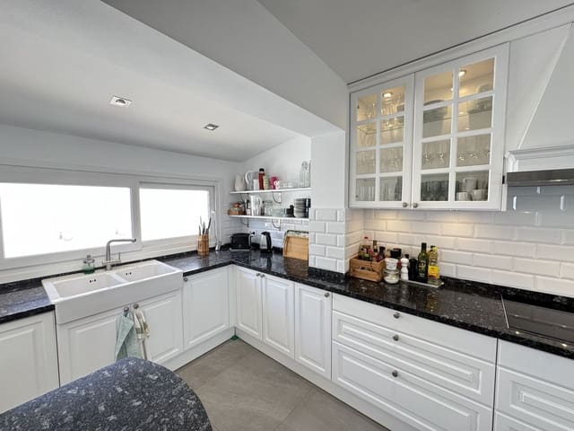 4 bedroom Villa for sale in Riviera del Sol, Mijas - € 1,750,000 (Ref: 9380467)