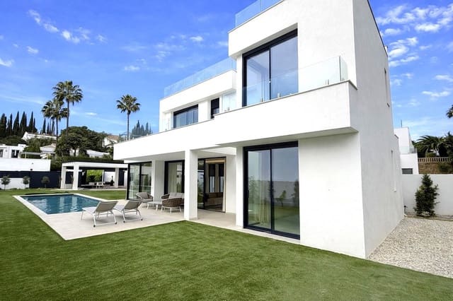 6 sypialnia Willa na sprzedaż w Nueva Atalaya, Estepona - 1 950 000 € (Ref: 9380472)