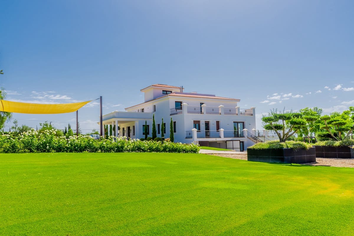 5 soverom Villa til salgs i Guadalmina - € 8 450 000 (Ref: 9380474)