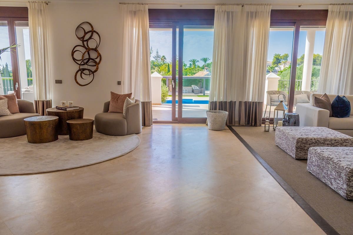5 soverom Villa til salgs i Guadalmina - € 8 450 000 (Ref: 9380474)