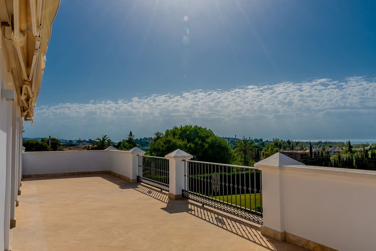 5 soverom Villa til salgs i Guadalmina - € 8 450 000 (Ref: 9380474)