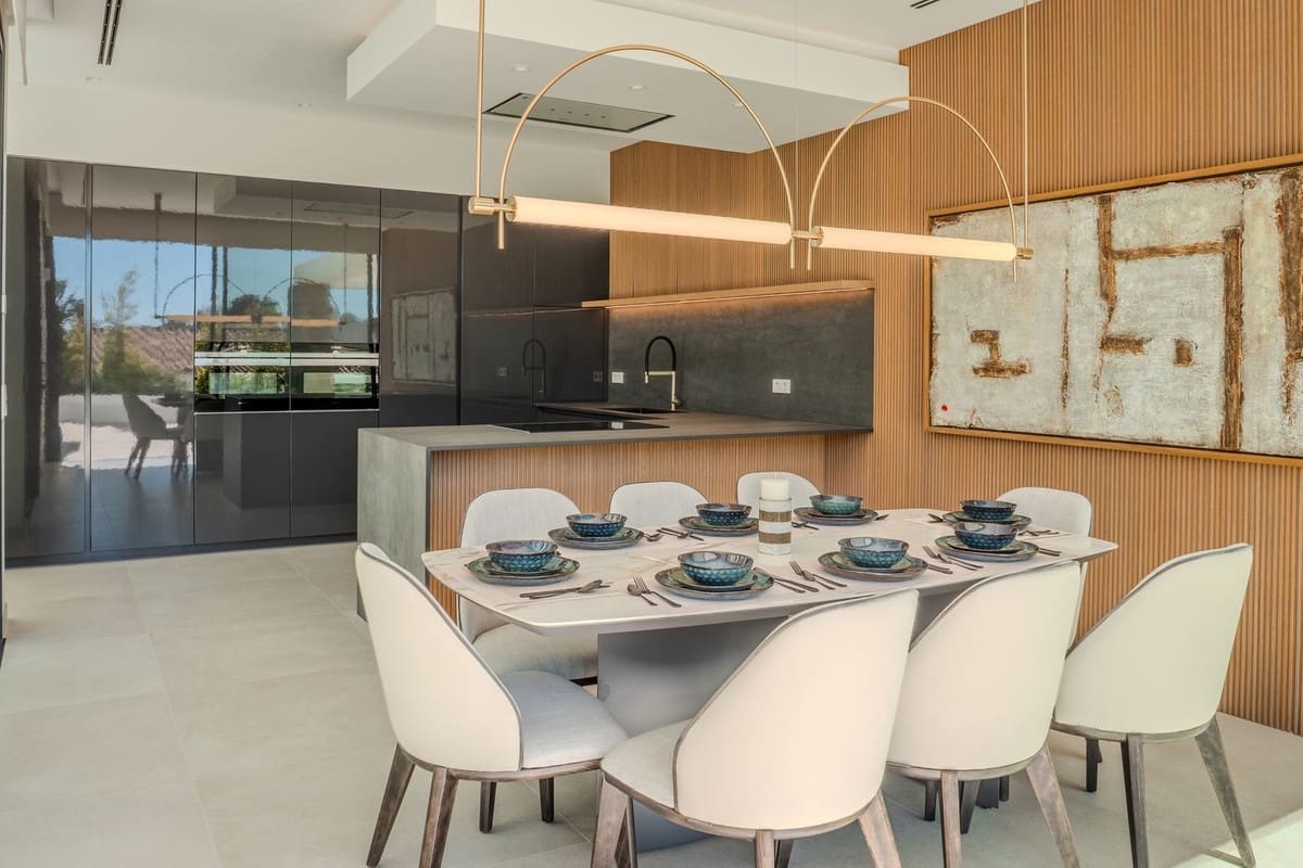 5 sypialnia Willa na sprzedaż w Marbesa - 3 295 000 € (Ref: 9380475)