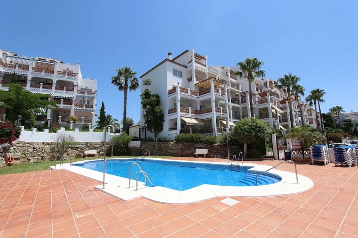 2 bedroom Penthouse for sale in Mijas Golf - € 299,000 (Ref: 9380476)