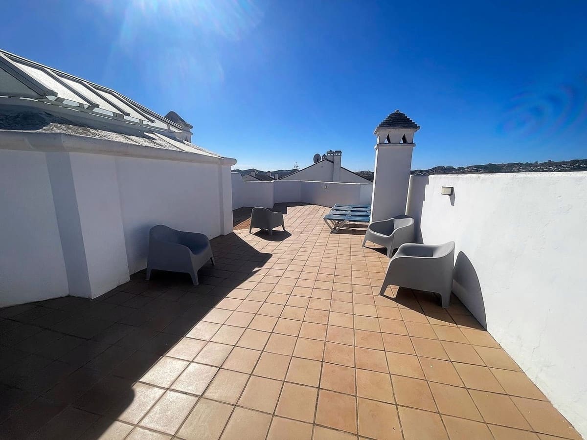 2 bedroom Penthouse for sale in Mijas Golf - € 299,000 (Ref: 9380476)
