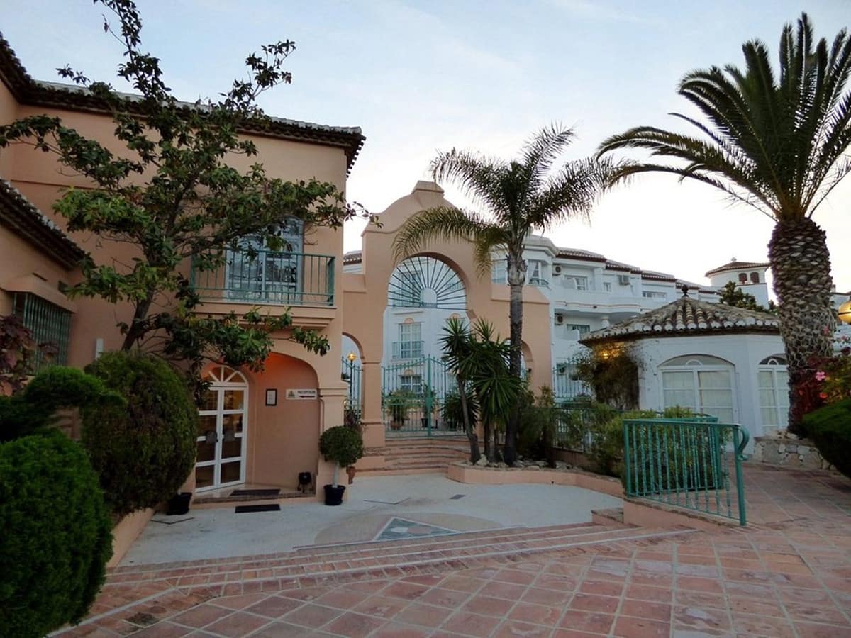 2 bedroom Penthouse for sale in Mijas Golf - € 299,000 (Ref: 9380476)