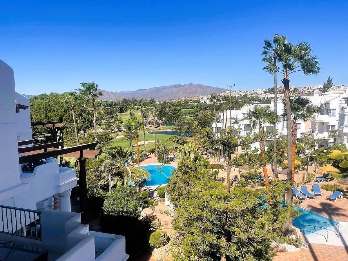 2 bedroom Penthouse for sale in Mijas Golf - € 299,000 (Ref: 9380476)