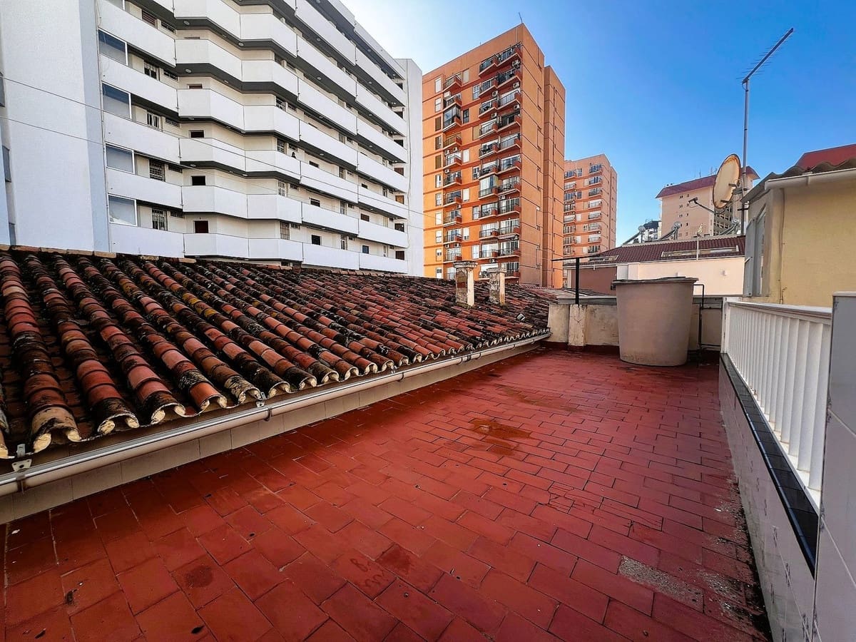 3 slaapkamer Huis te koop in Fuengirola met garage - € 400.000 (Ref: 9380479)