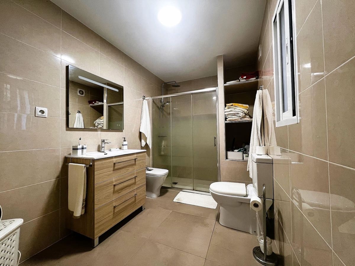 3 slaapkamer Huis te koop in Fuengirola met garage - € 400.000 (Ref: 9380479)