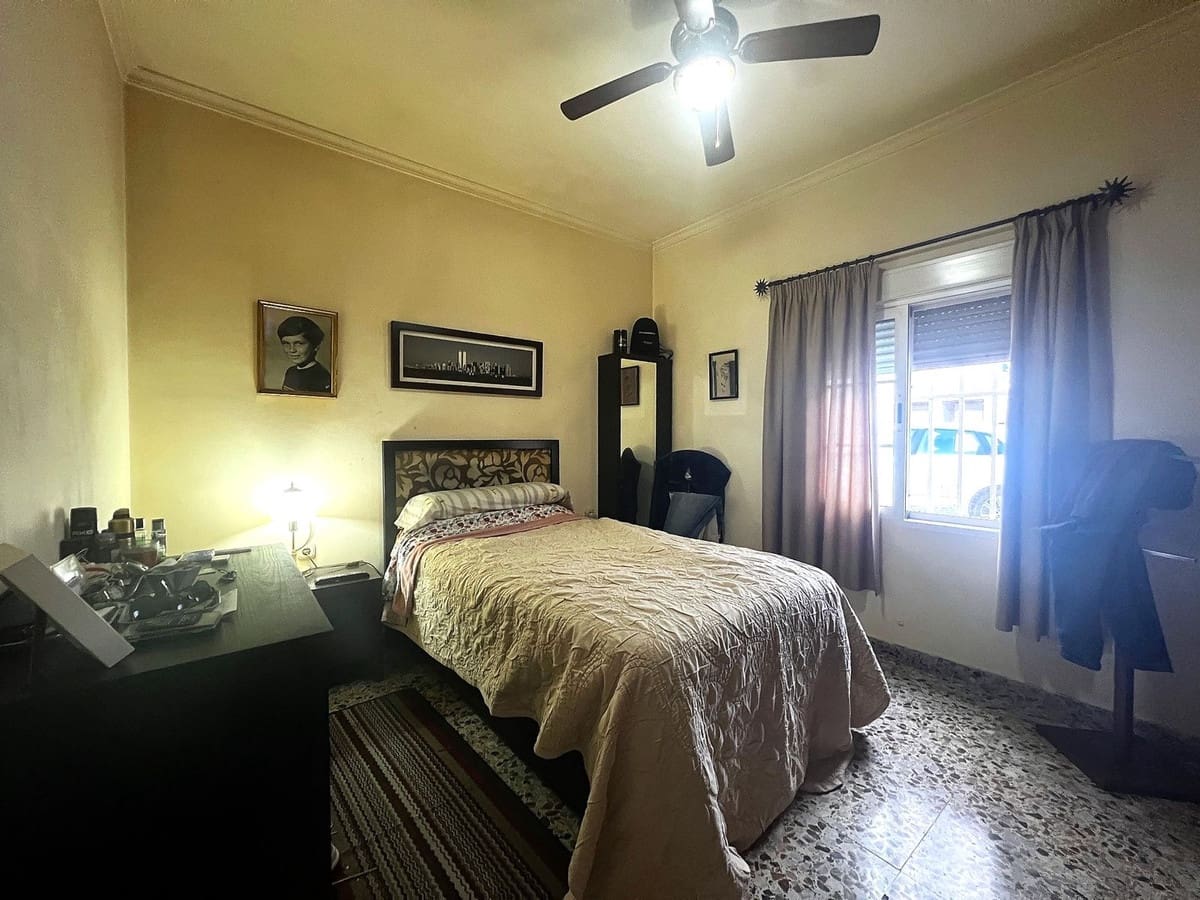 3 slaapkamer Huis te koop in Fuengirola met garage - € 400.000 (Ref: 9380479)