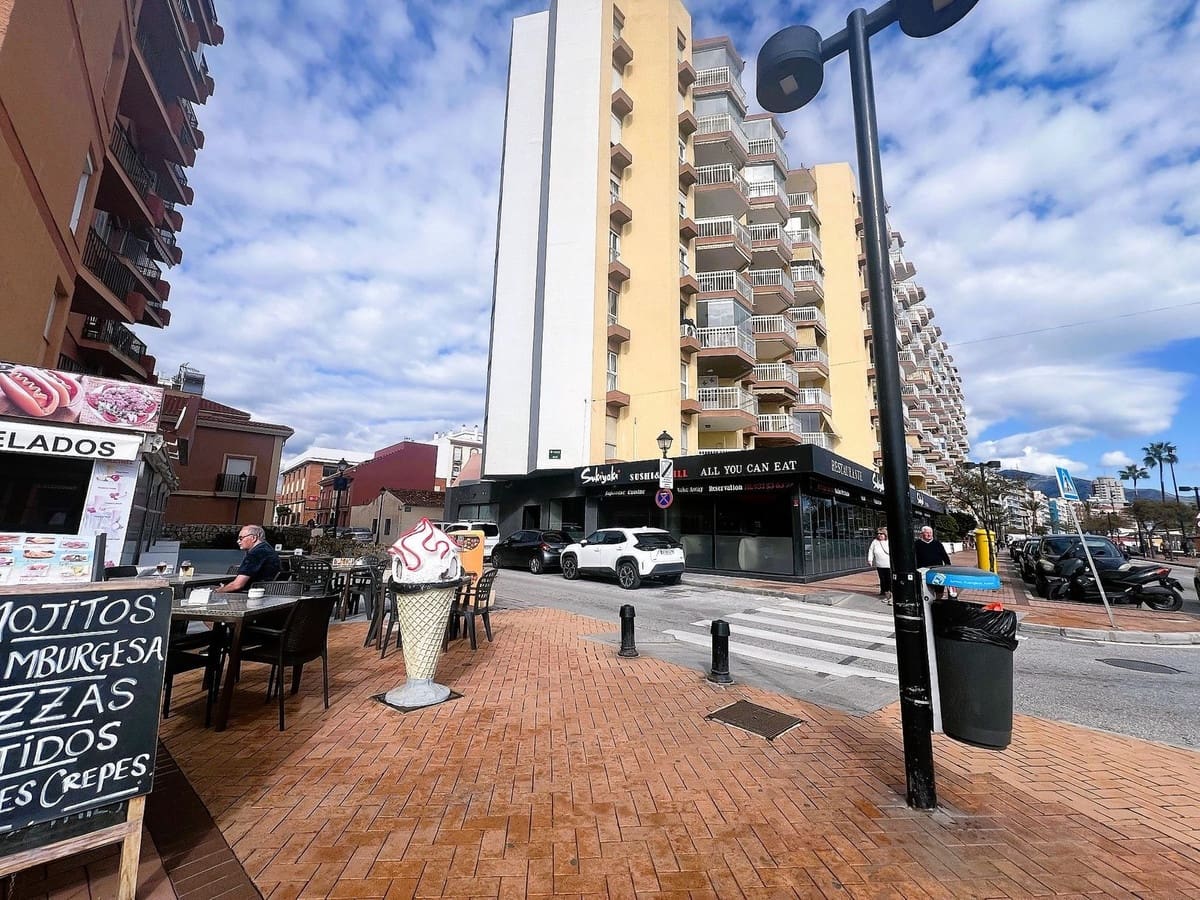 3 slaapkamer Huis te koop in Fuengirola met garage - € 400.000 (Ref: 9380479)