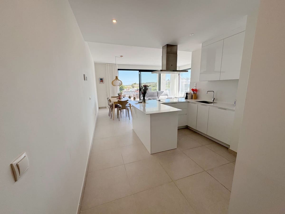 3 Zimmer Penthouse zu verkaufen in Estepona mit Garage - 595.000 € (Ref: 9380481)