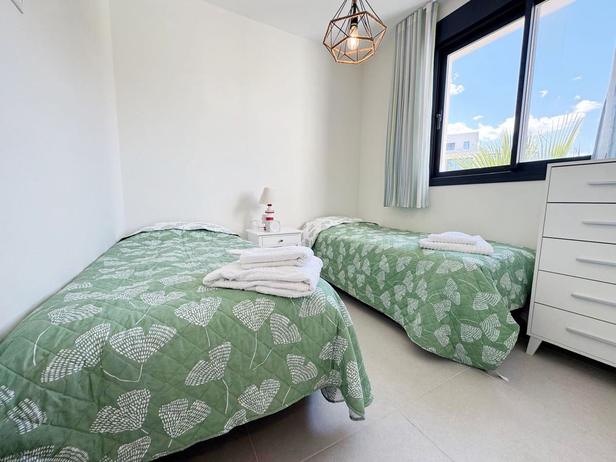 3 Zimmer Penthouse zu verkaufen in Estepona mit Garage - 595.000 € (Ref: 9380481)