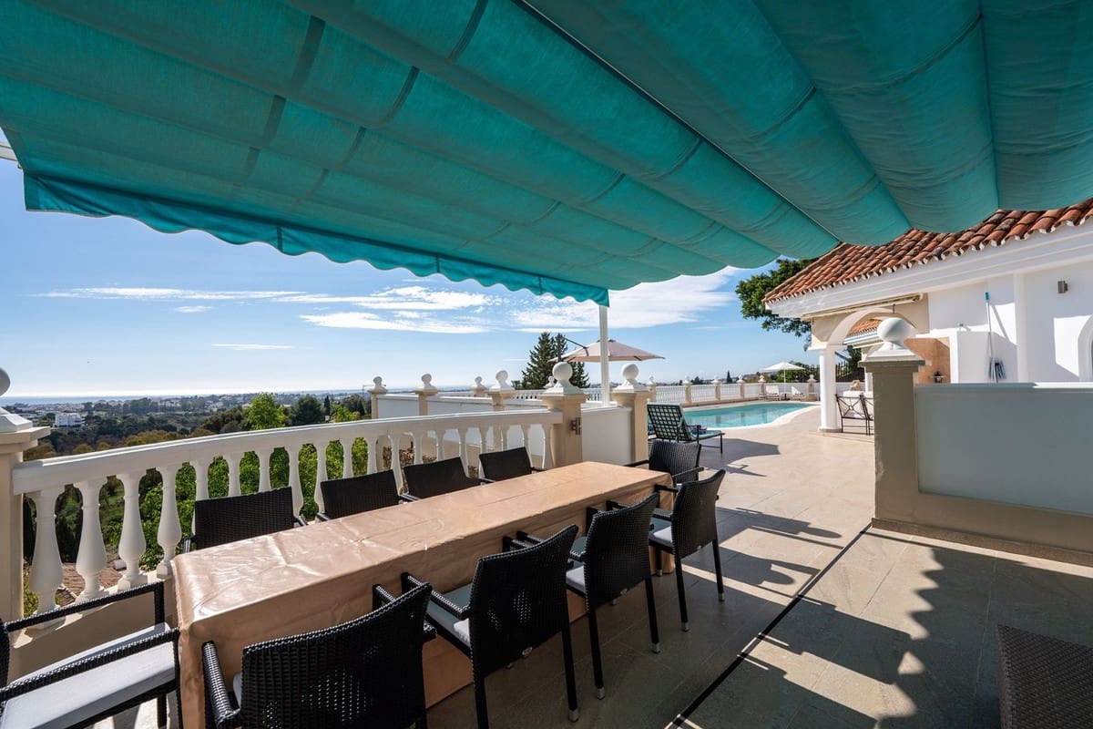 Chalet de 6 habitaciones en La Quinta en venta - 2.850.000 € (Ref: 9380482)