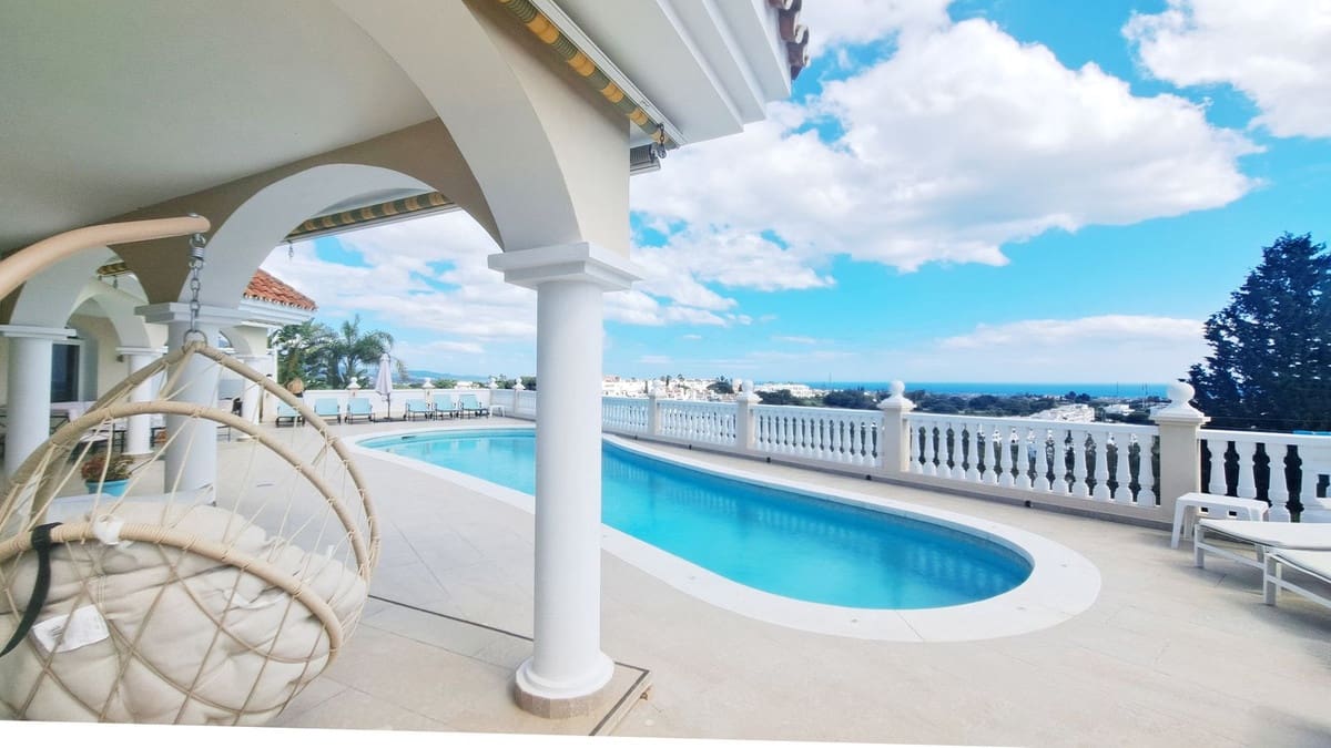 Chalet de 6 habitaciones en La Quinta en venta - 2.850.000 € (Ref: 9380482)