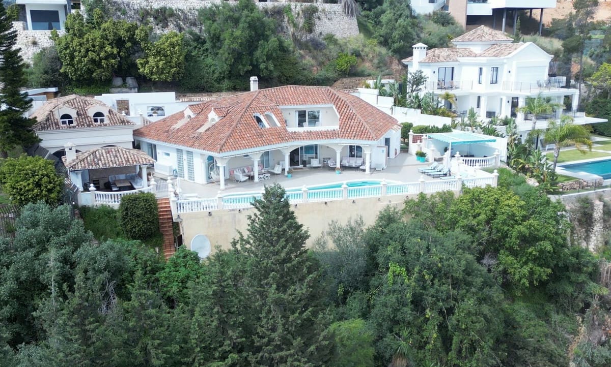 Chalet de 6 habitaciones en La Quinta en venta - 2.850.000 € (Ref: 9380482)