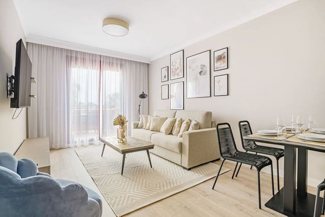 2 slaapkamer Appartement te koop in El Paraiso, Estepona - € 349.000 (Ref: 9380483)