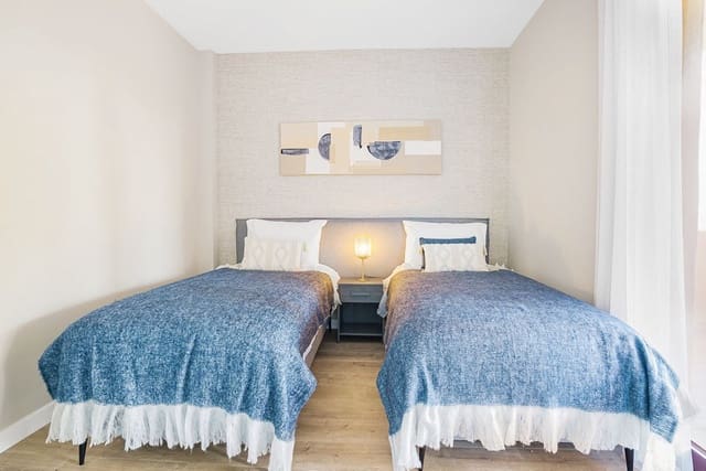 2 slaapkamer Appartement te koop in El Paraiso, Estepona - € 349.000 (Ref: 9380483)