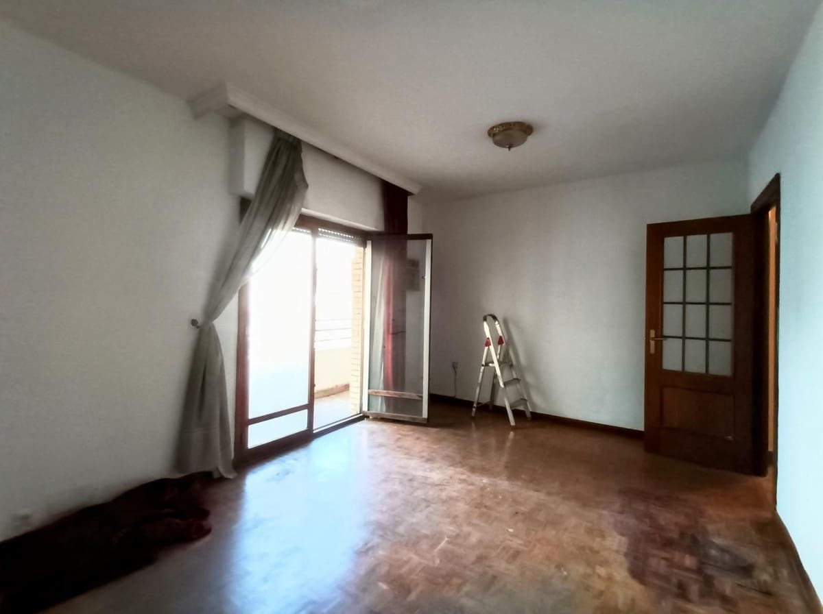 3 bedroom Apartment for sale in Marbella - € 530,000 (Ref: 9380487)