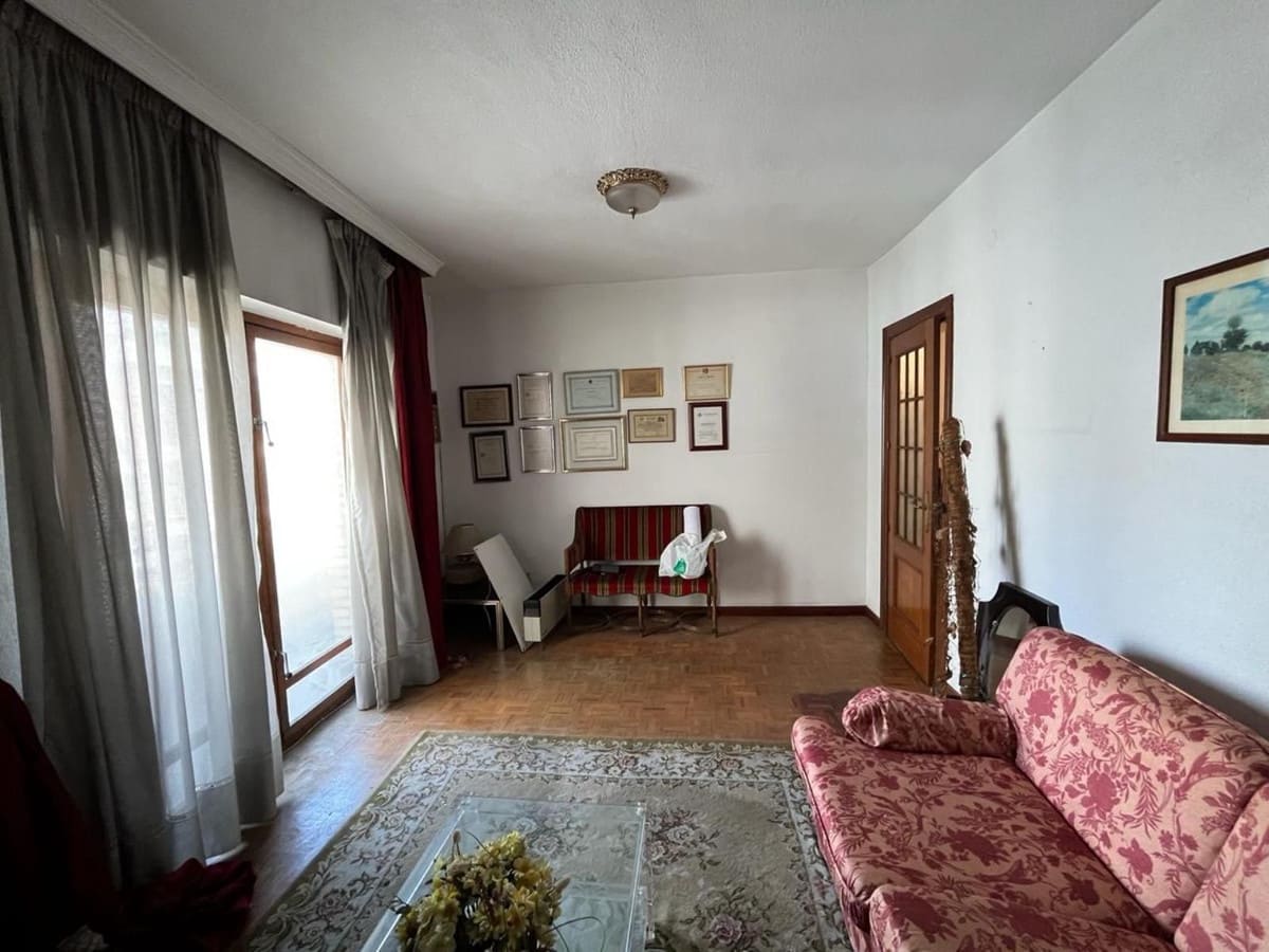 3 bedroom Apartment for sale in Marbella - € 530,000 (Ref: 9380487)