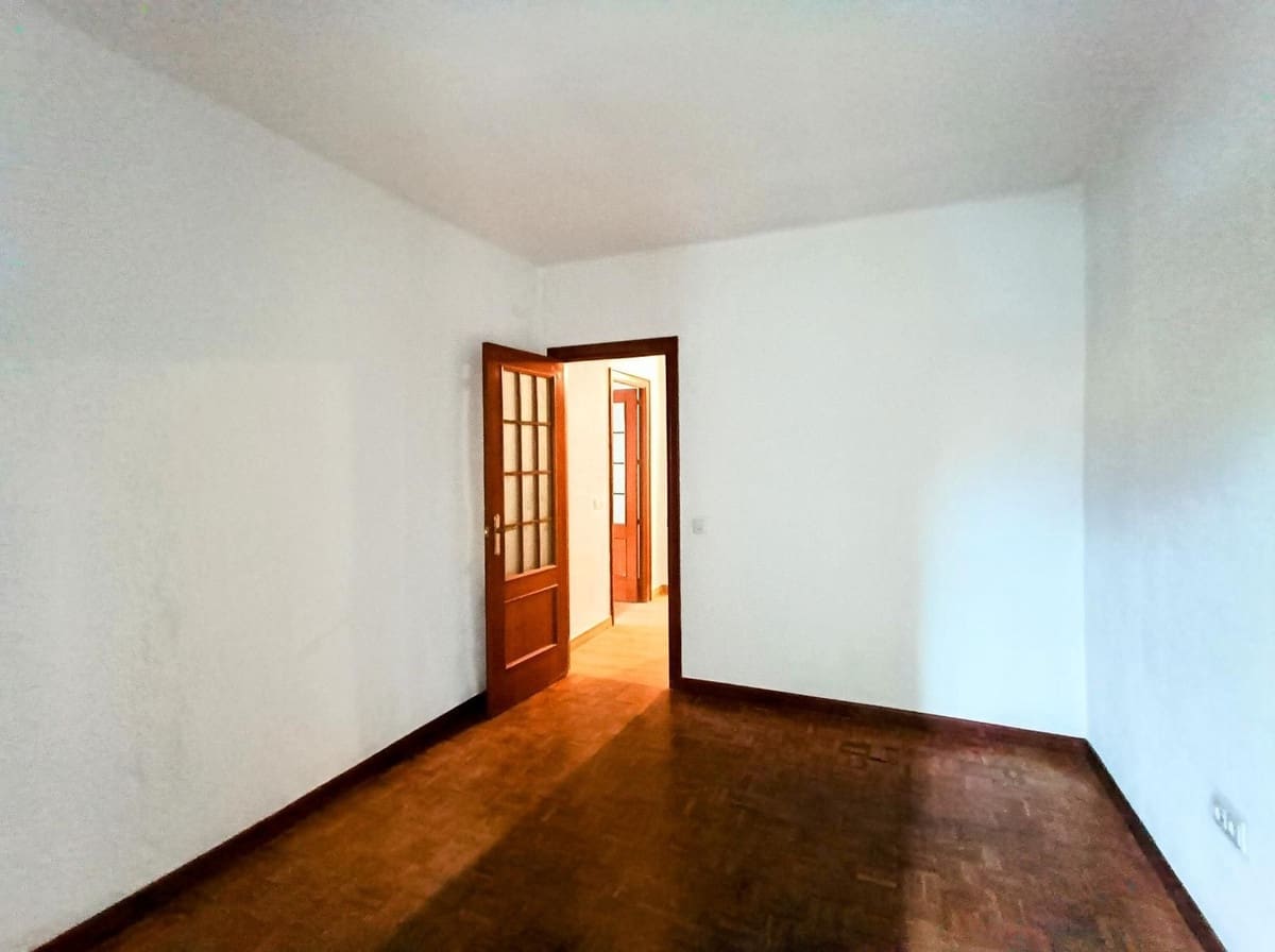 3 bedroom Apartment for sale in Marbella - € 530,000 (Ref: 9380487)