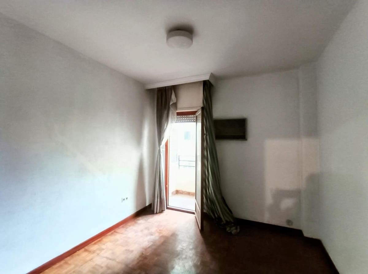 3 bedroom Apartment for sale in Marbella - € 530,000 (Ref: 9380487)