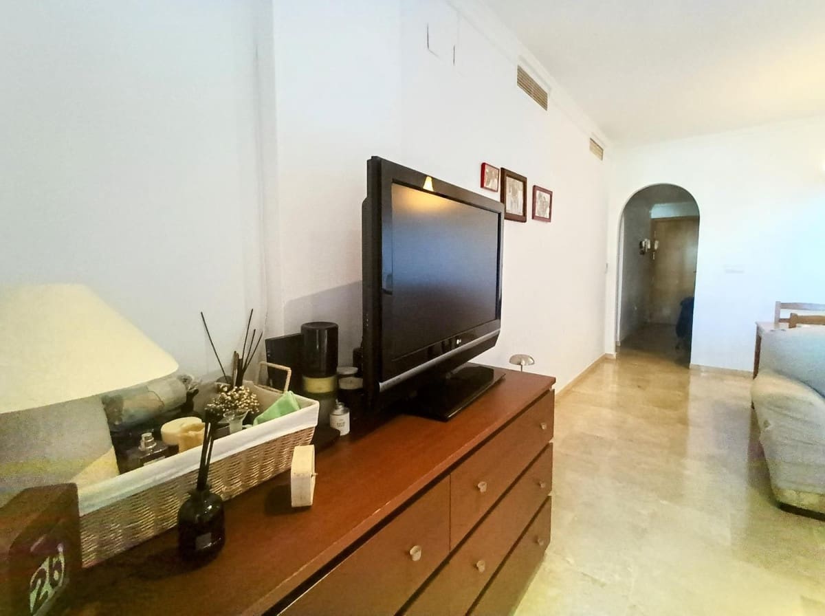 2 sovrum Lägenhet till salu i Riviera del Sol - 298 000 € (Ref: 9380488)