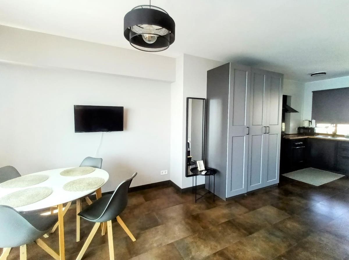 Studio til salgs i Benalmadena - € 330 000 (Ref: 9380489)