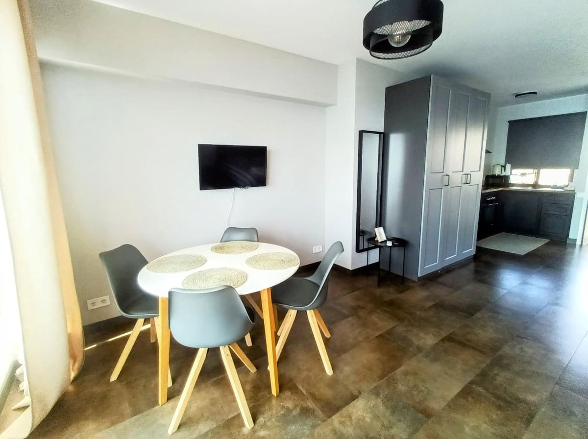 Studio for sale in Benalmadena - € 330,000 (Ref: 9380489)