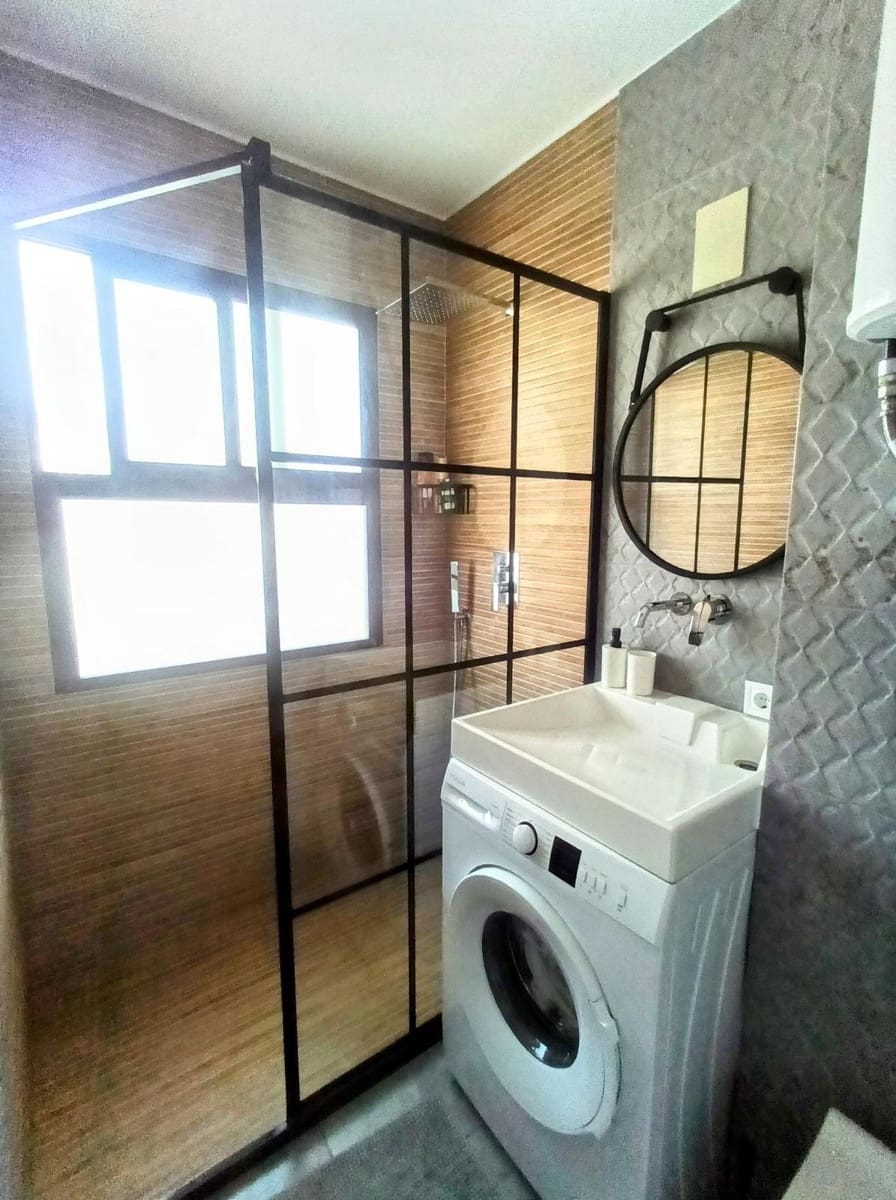 Studio for sale in Benalmadena - € 330,000 (Ref: 9380489)