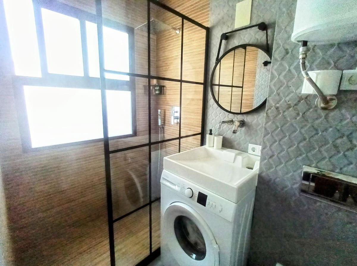 Studio for sale in Benalmadena - € 330,000 (Ref: 9380489)