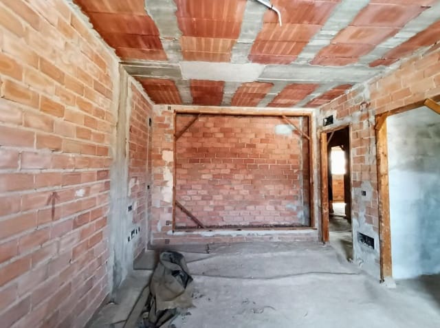 5 makuuhuone Omakotitalo myytävänä paikassa Castillo Sohail, Fuengirola - 533 000 € (Ref: 9380492)