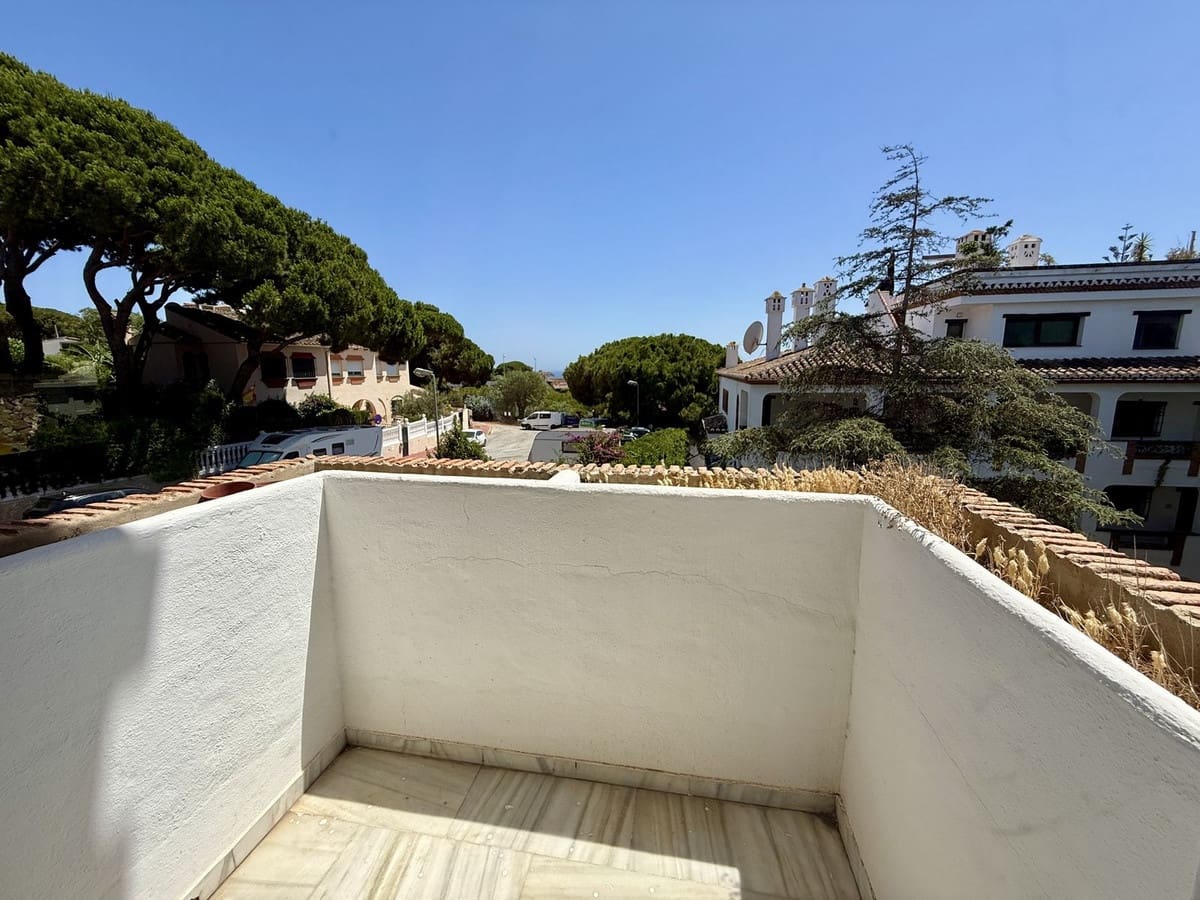 2 soveværelse Lejlighed til salg i Calahonda - € 320.000 (Ref: 9380500)